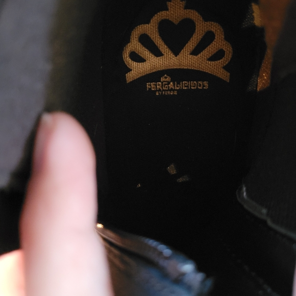 Women's FERGALICIOUS Boots - Picture 5 of 5